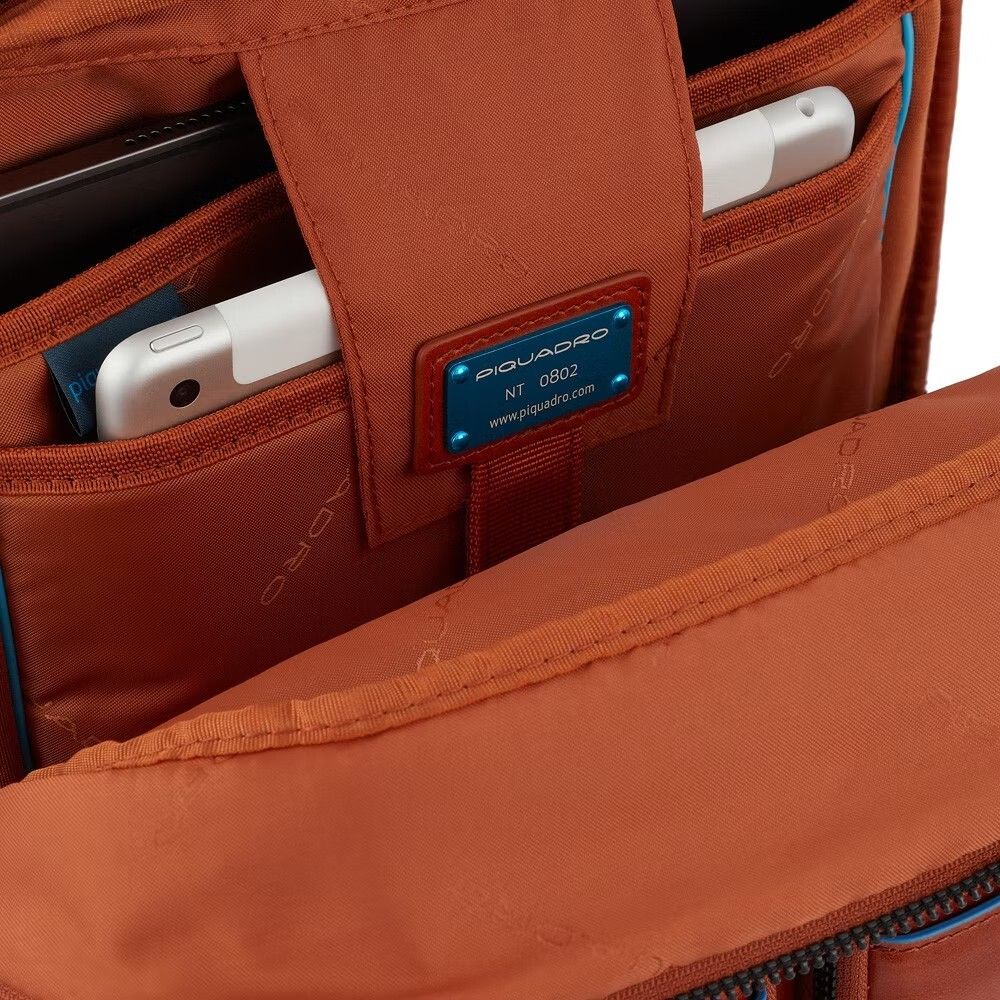 Zaino porta computer e porta iPad® con protezione Blue Square Zaino porta computer e porta iPad® con protezione Blue Square