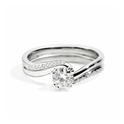 Solitario Isabella con gambo sgriffato